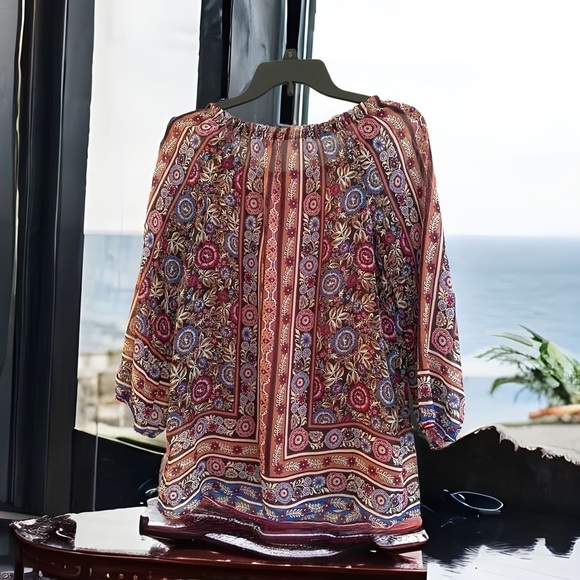 Dress Barn printed Blouse - Picture 2 of 5